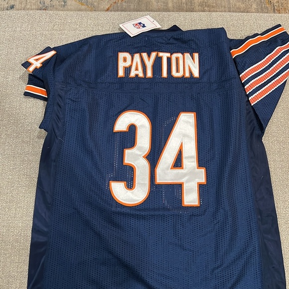 Chicago bears Walter Payton size 48 Michell and ness - Picture 3 of 3